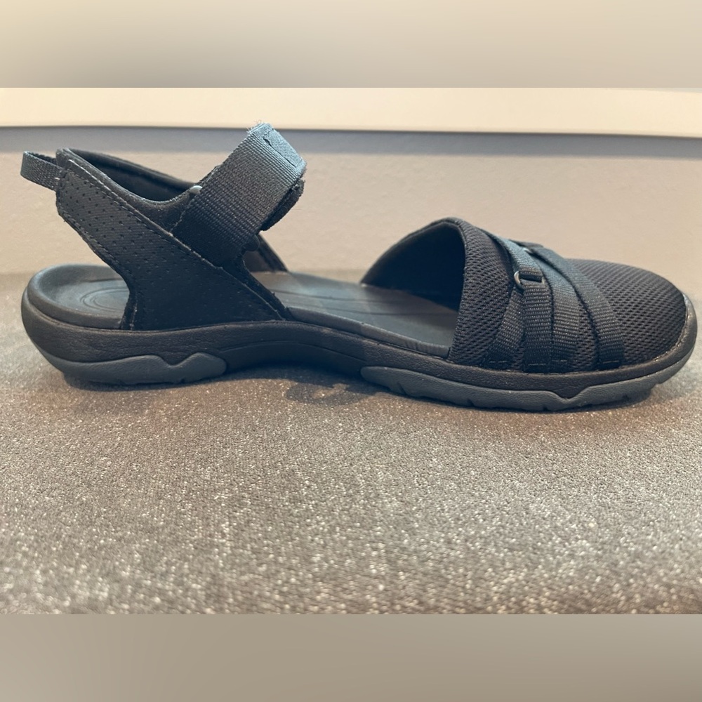 Teva Women's Black Tirra CT Shoes - Picture 11 of 12